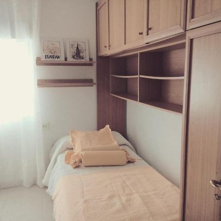 Apartment - 3 Bedrooms With Wifi - 01398 Комбарро Экстерьер фото